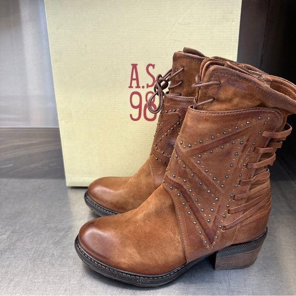 AS98 “Callhoun” Studded Katarina cognac leather boots....